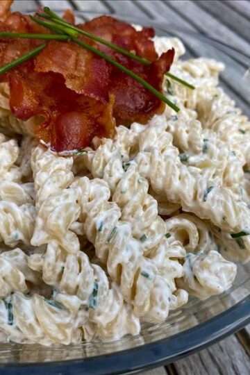 Pastasalat med bacon